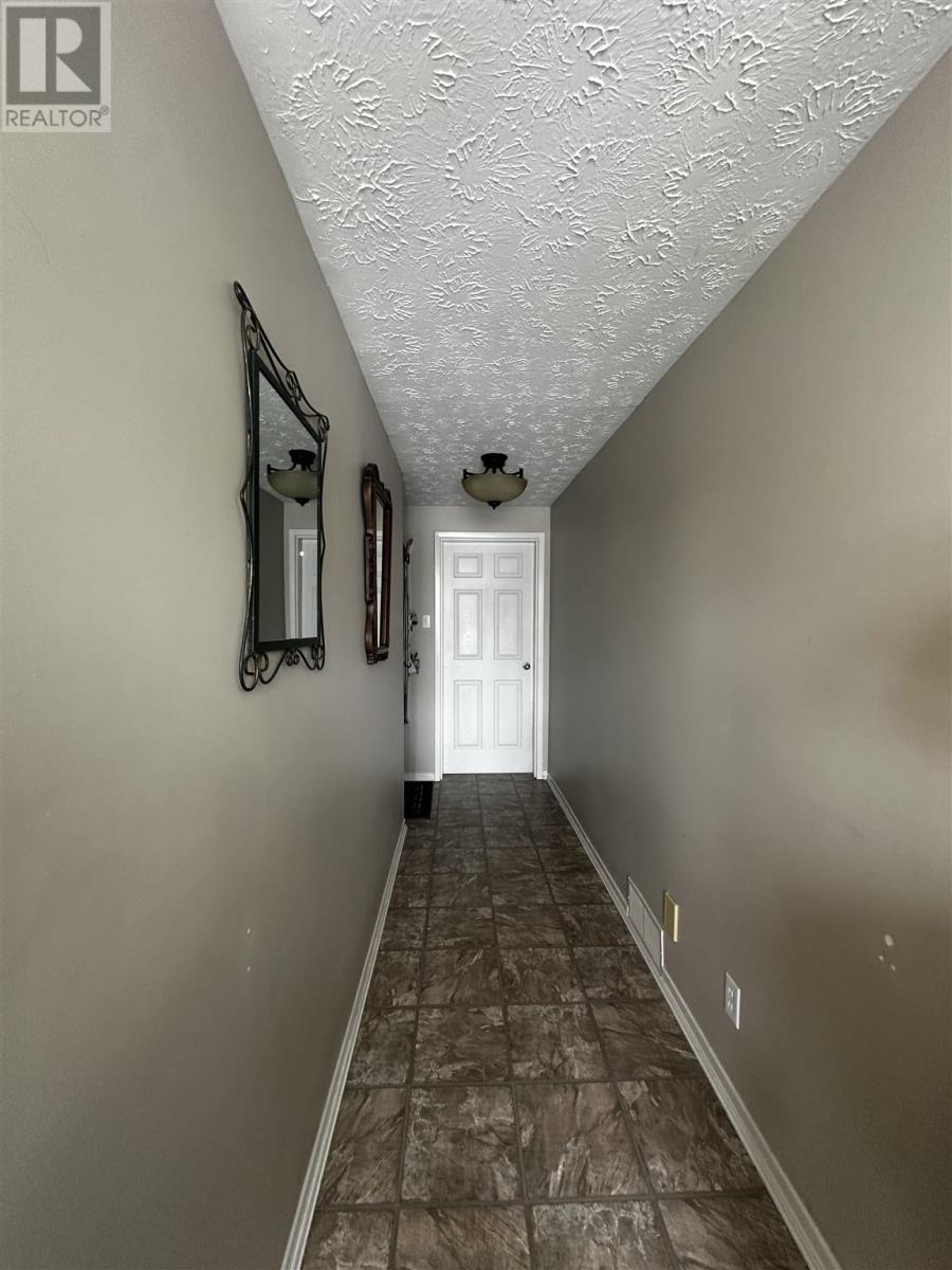 59 Farrell Cres, Elliot Lake, Ontario  P5A 3N5 - Photo 25 - SM260674