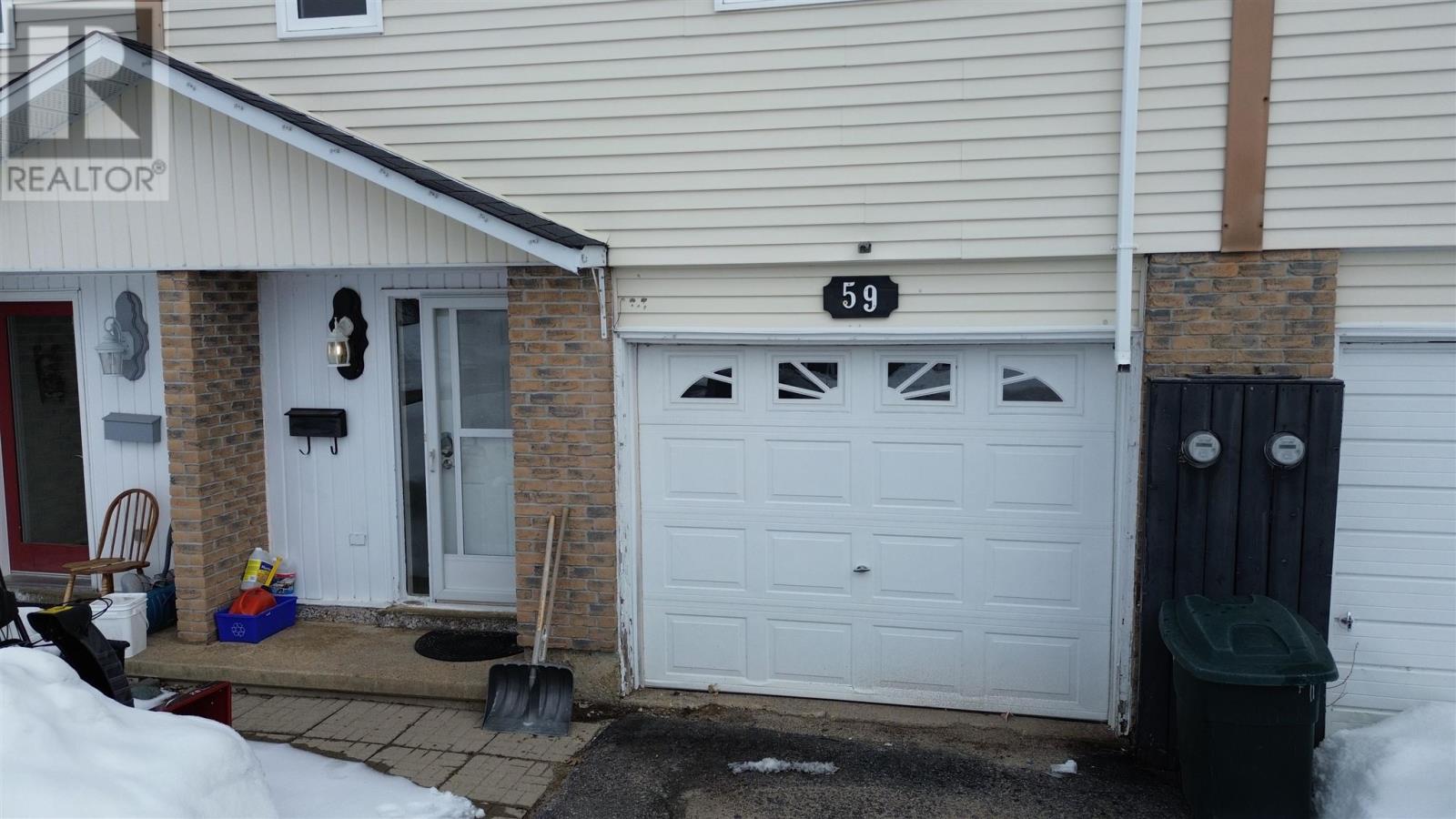 59 Farrell Cres, Elliot Lake, Ontario  P5A 3N5 - Photo 2 - SM260674