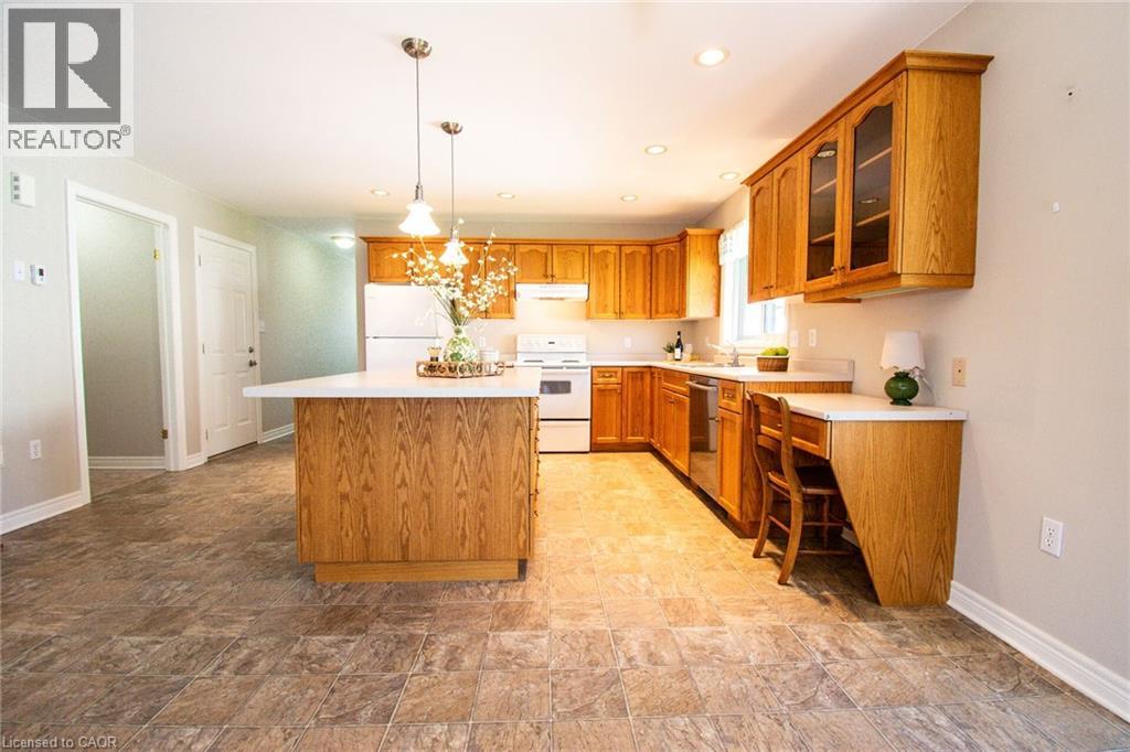 145 Fairview Avenue E, Dunnville, Ontario  N1A 1B2 - Photo 14 - 40823718