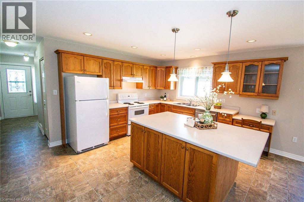 145 Fairview Avenue E, Dunnville, Ontario  N1A 1B2 - Photo 8 - 40823718