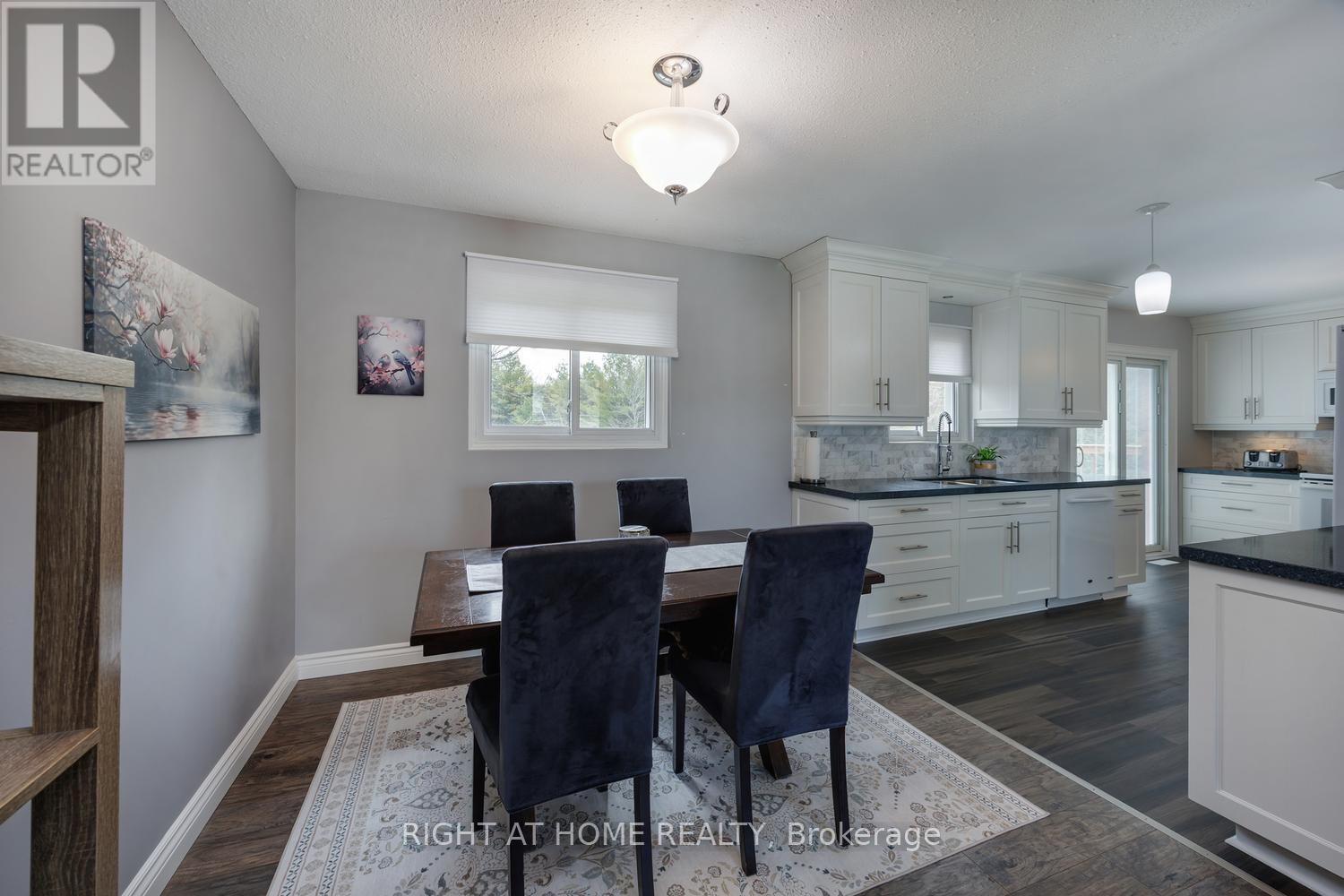 17 Crestview Avenue, Scugog, Ontario  L0B 1B0 - Photo 15 - E13040252