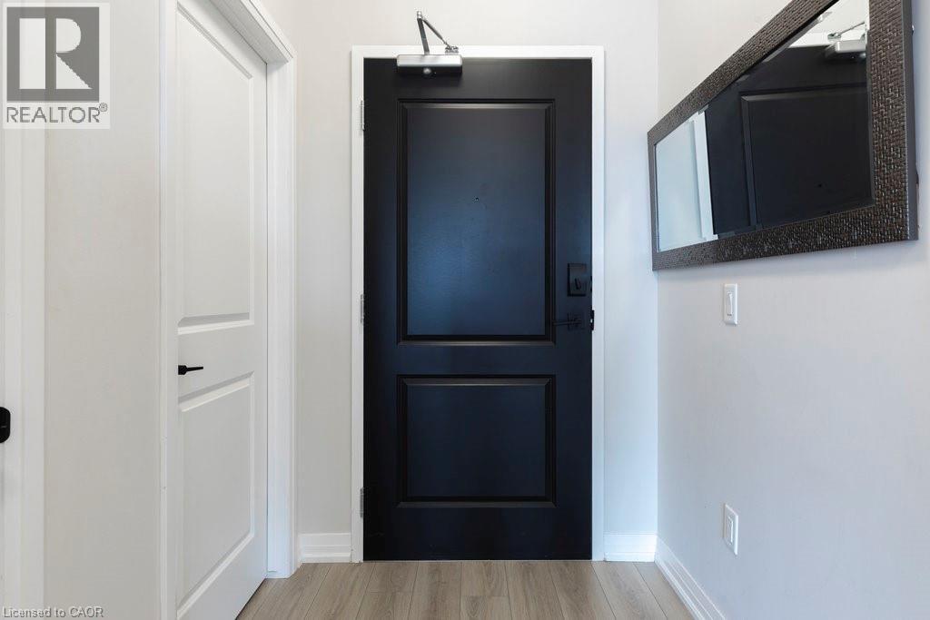 120 Springvalley Crescent Unit# 208, Hamilton, Ontario  L9C 0G2 - Photo 11 - 40823430