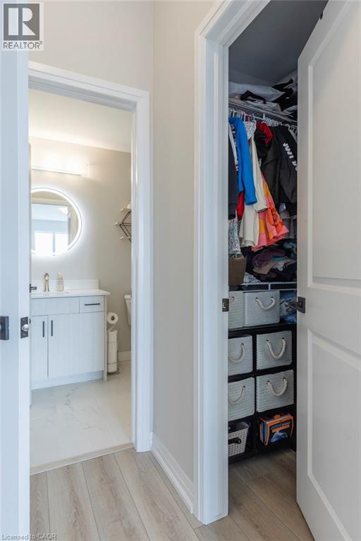 120 Springvalley Crescent Unit# 208, Hamilton, Ontario  L9C 0G2 - Photo 33 - 40823430