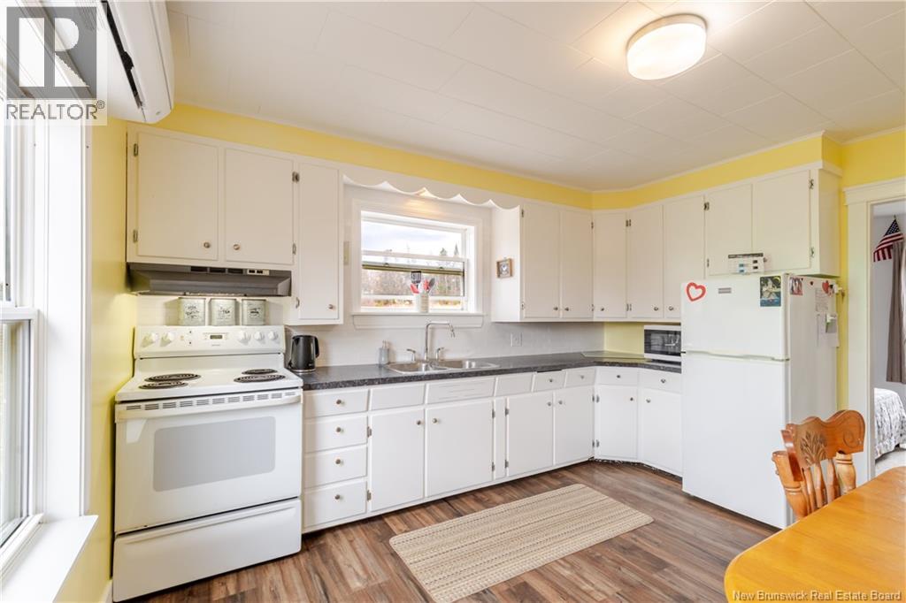 2579 Route 3, Harvey, New Brunswick  E6K 1R5 - Photo 6 - NB137825