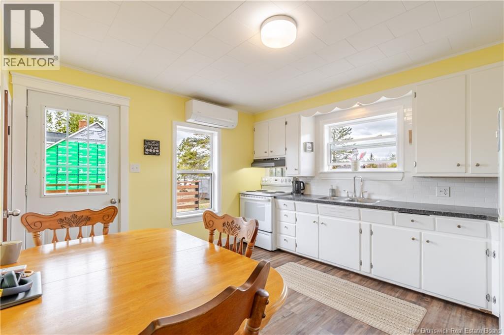 2579 Route 3, Harvey, New Brunswick  E6K 1R5 - Photo 5 - NB137825