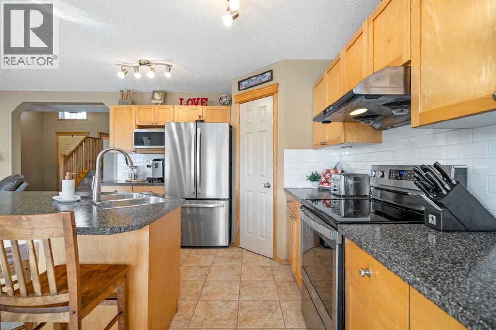 60 Cranfield Place SE, Calgary, Alberta  T3M 1B3 - Photo 8 - A2301771