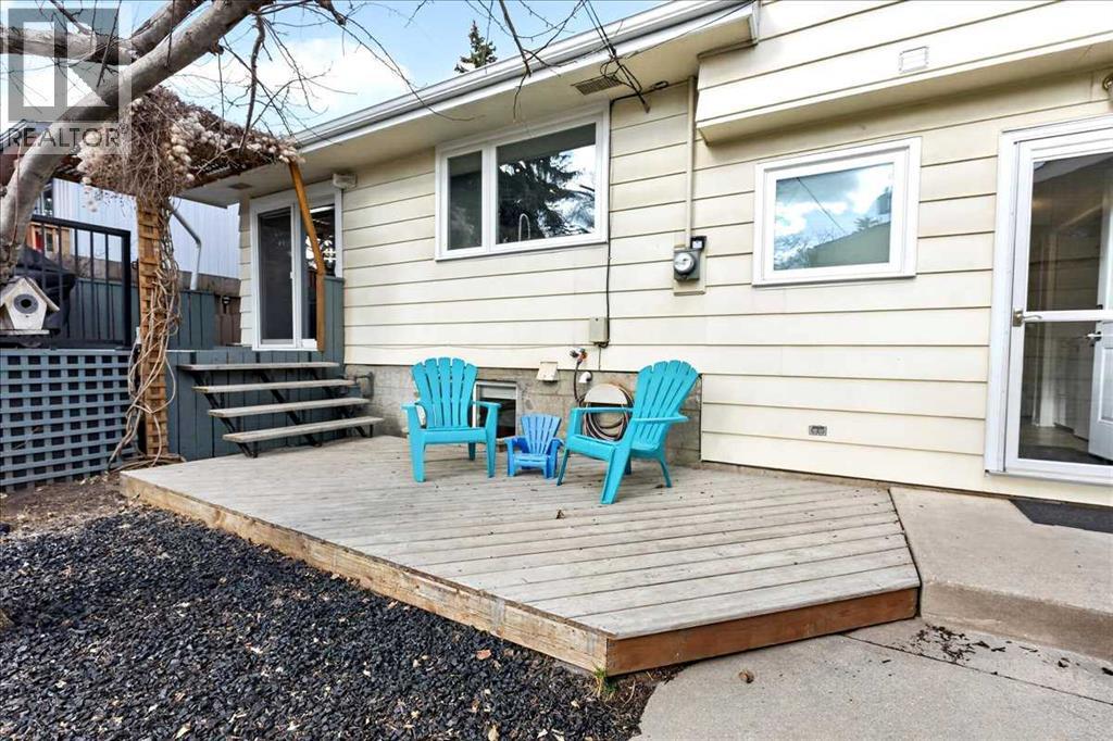 611 Lake Linnet Crescent SE, Calgary, Alberta  T2J 2J3 - Photo 27 - A2303802