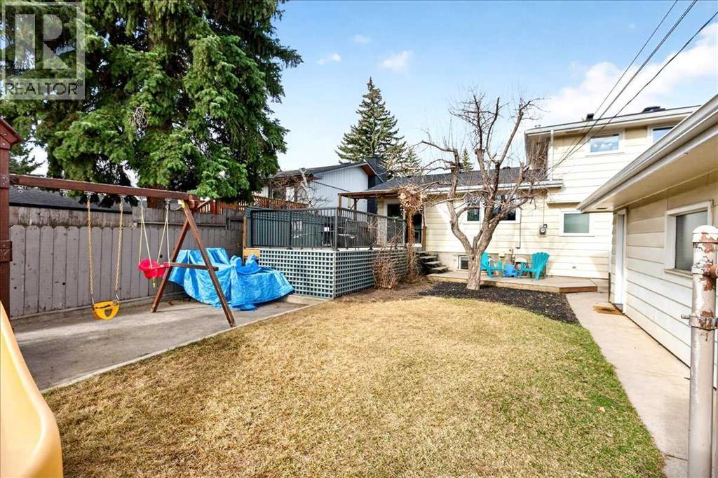 611 Lake Linnet Crescent SE, Calgary, Alberta  T2J 2J3 - Photo 25 - A2303802