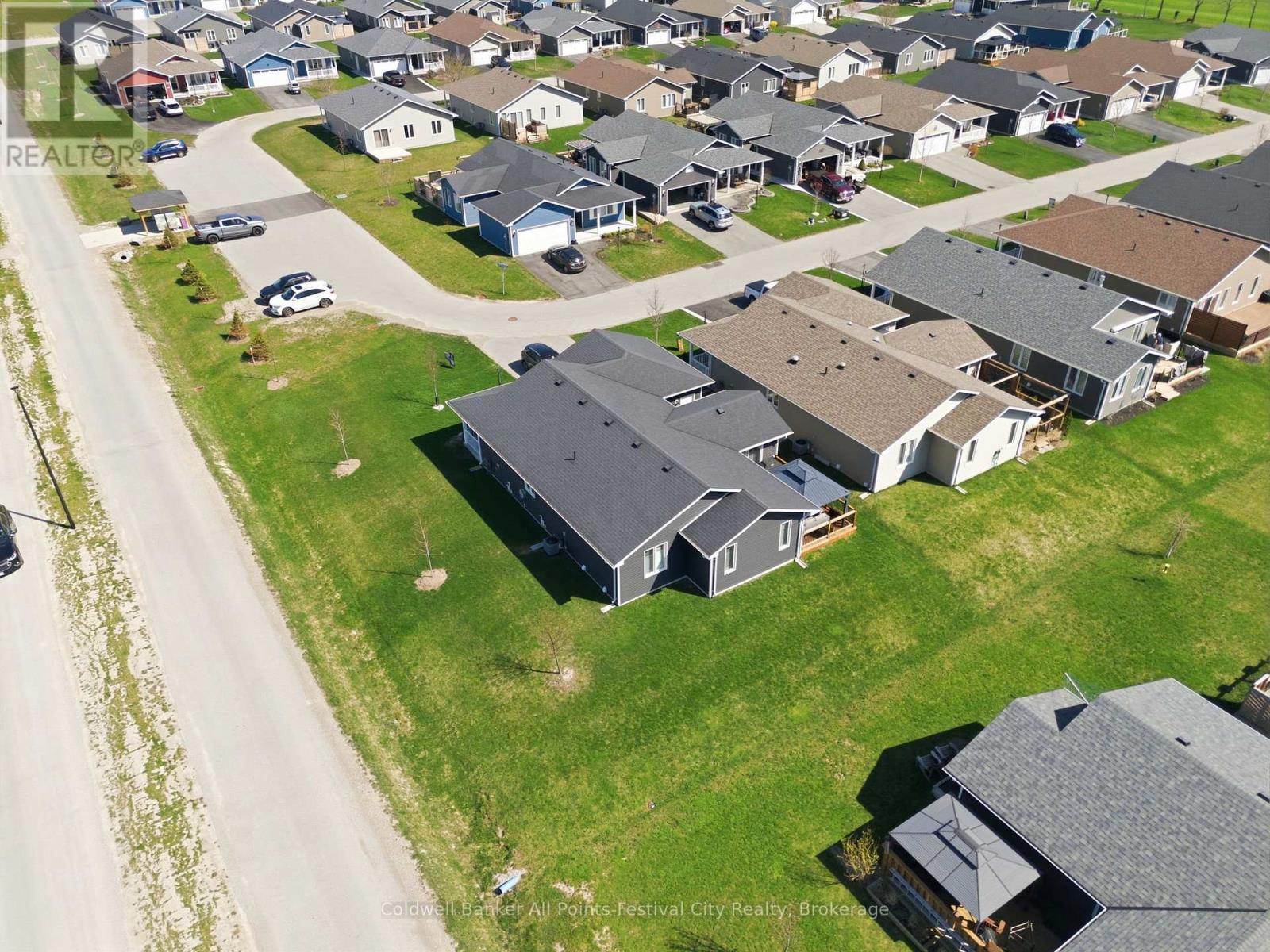 88 Lake Breeze Drive, Ashfield-Colborne-Wawanosh, Ontario  N7A 0B9 - Photo 38 - X13040214