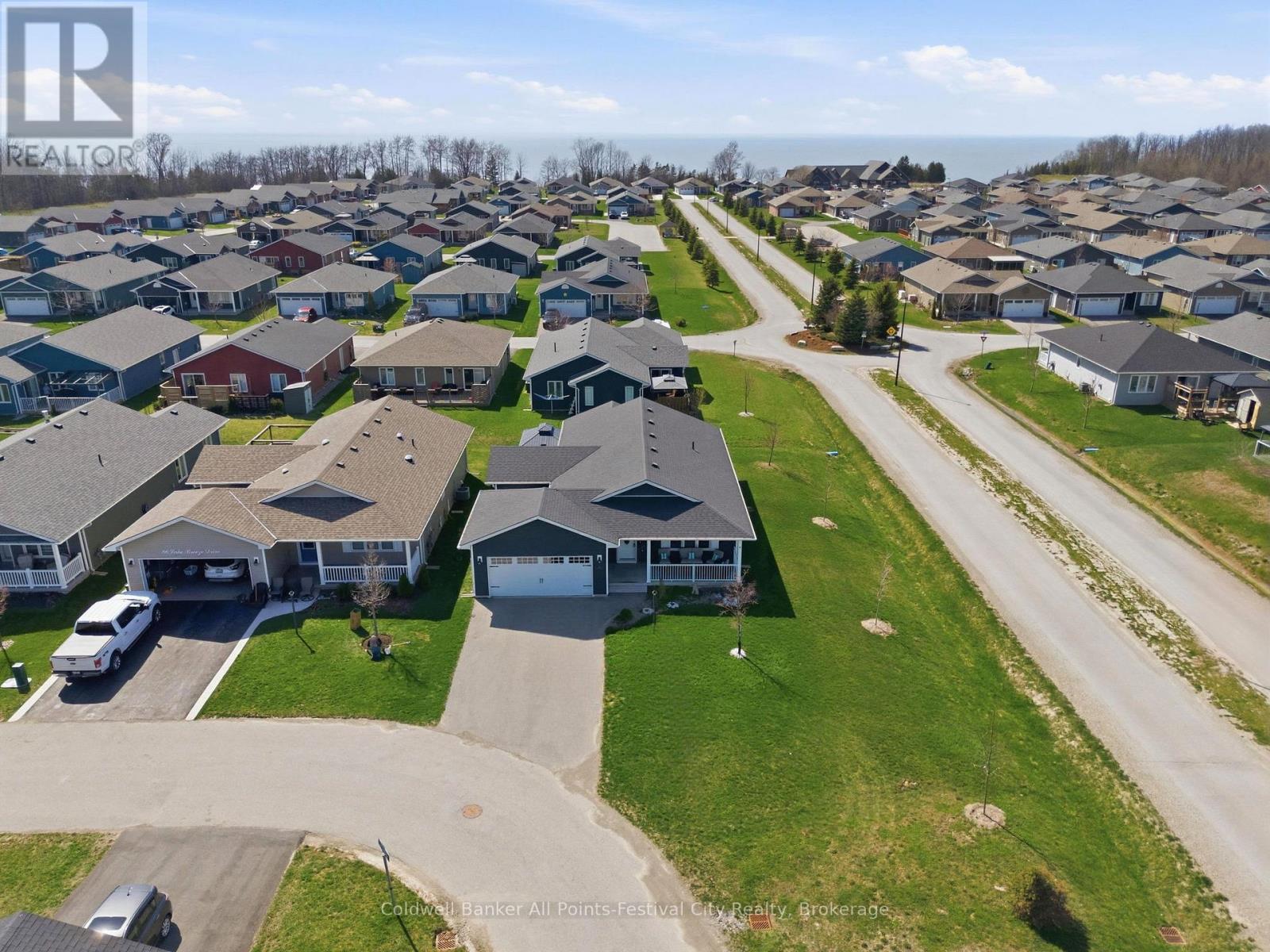 88 Lake Breeze Drive, Ashfield-Colborne-Wawanosh, Ontario  N7A 0B9 - Photo 40 - X13040214