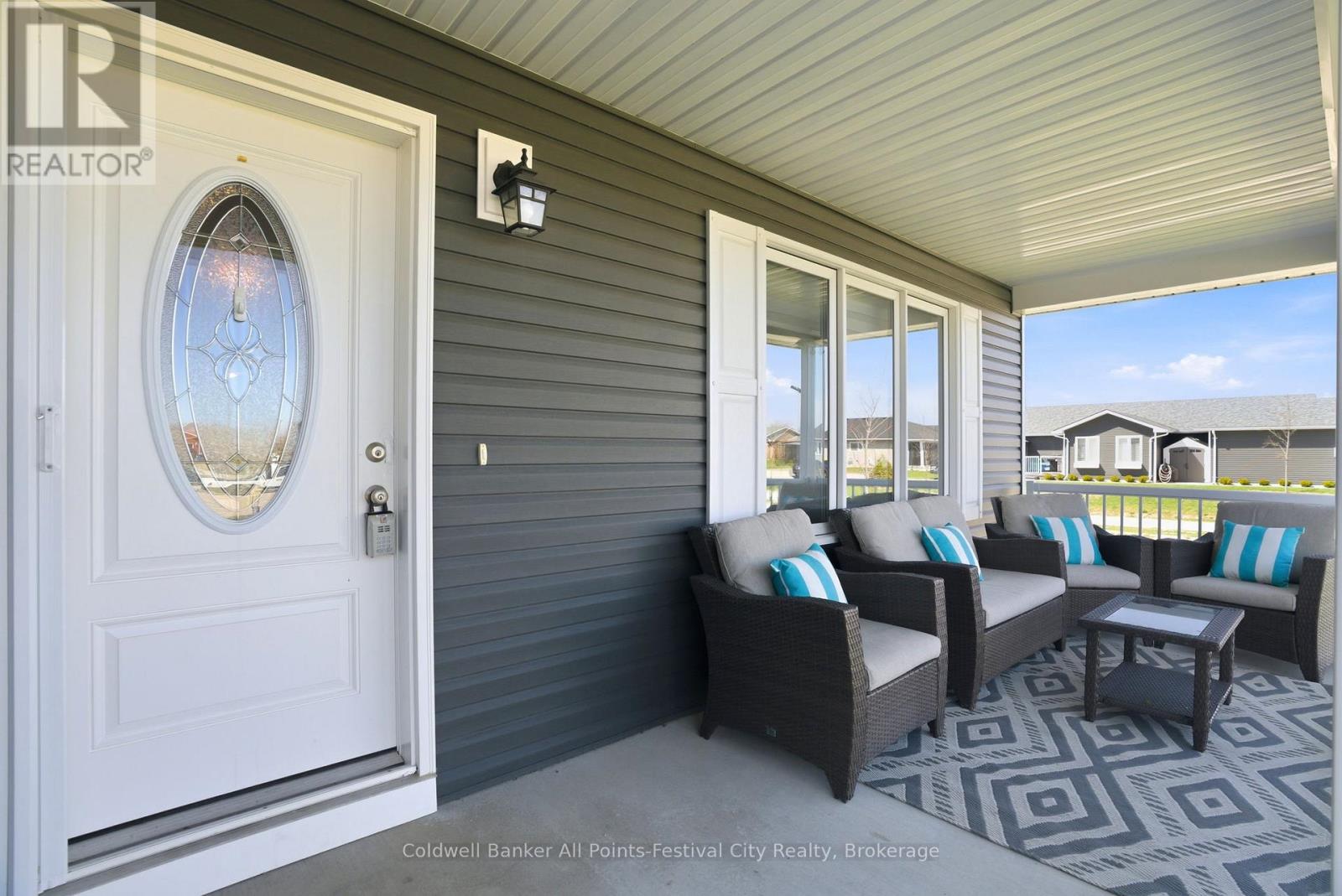 88 Lake Breeze Drive, Ashfield-Colborne-Wawanosh, Ontario  N7A 0B9 - Photo 6 - X13040214