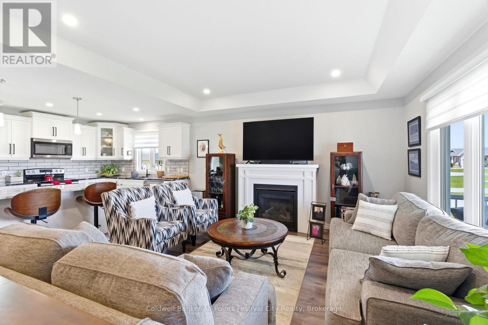 88 Lake Breeze Drive, Ashfield-Colborne-Wawanosh, Ontario  N7A 0B9 - Photo 9 - X13040214