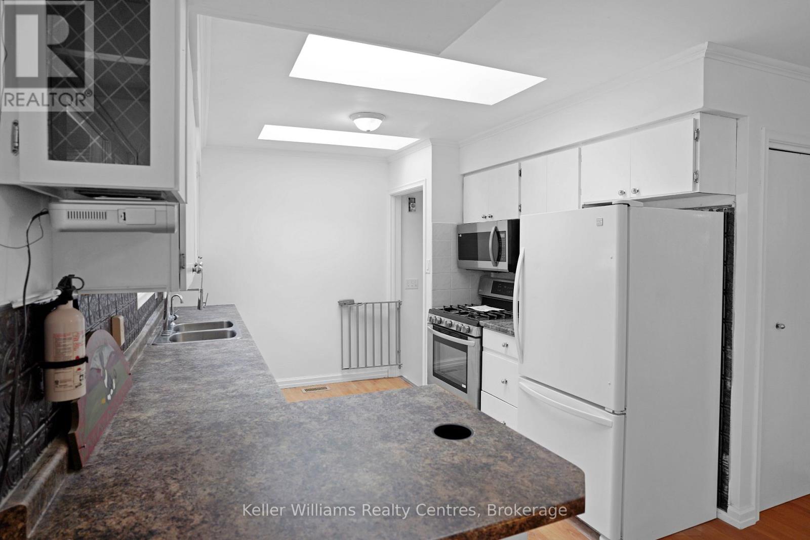 470 7th Street, Hanover, Ontario  N4N 2J4 - Photo 19 - X13040364