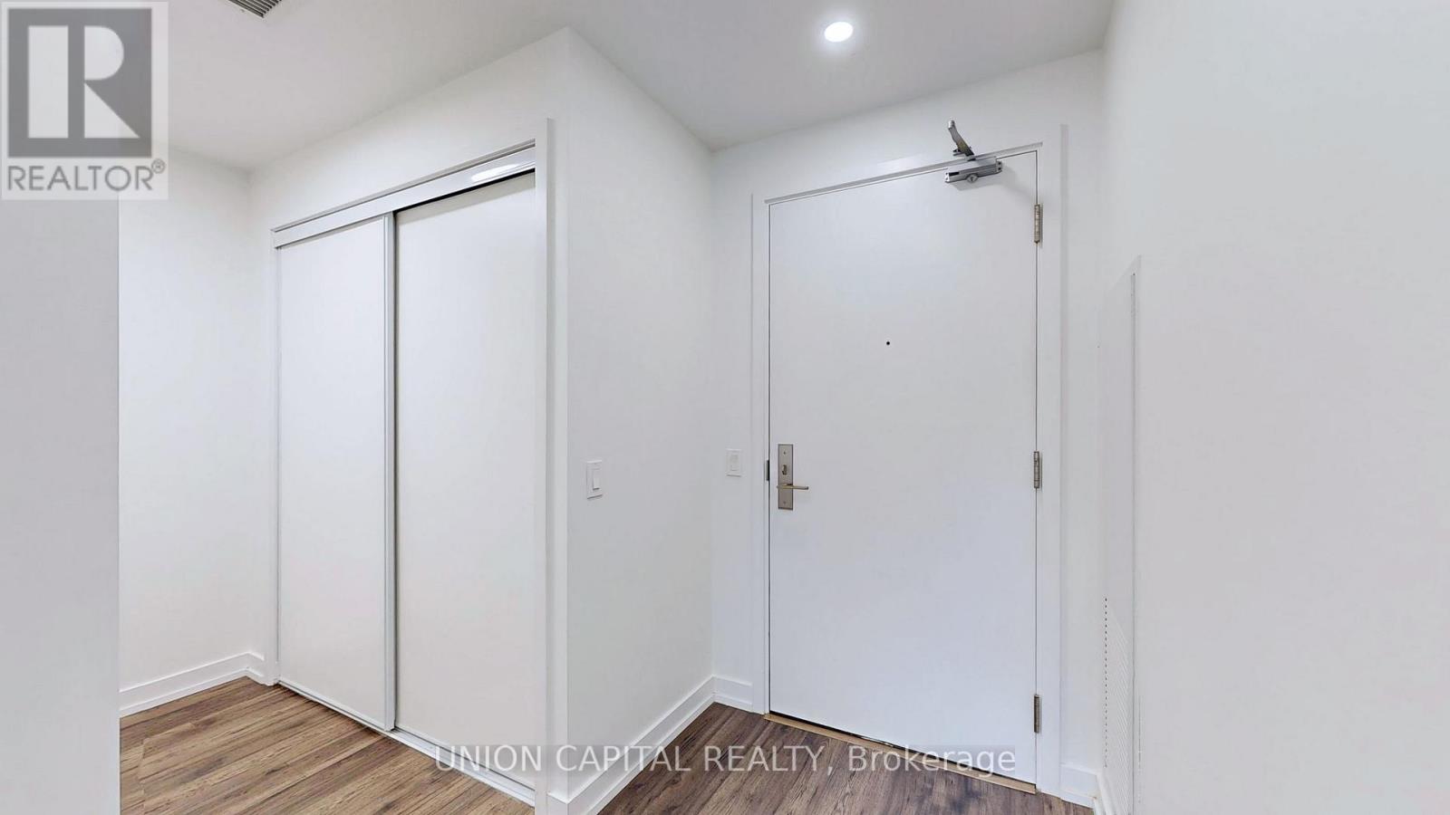 1013 - 33 Helendale Avenue, Toronto, Ontario  M4R 0A4 - Photo 13 - C13040188