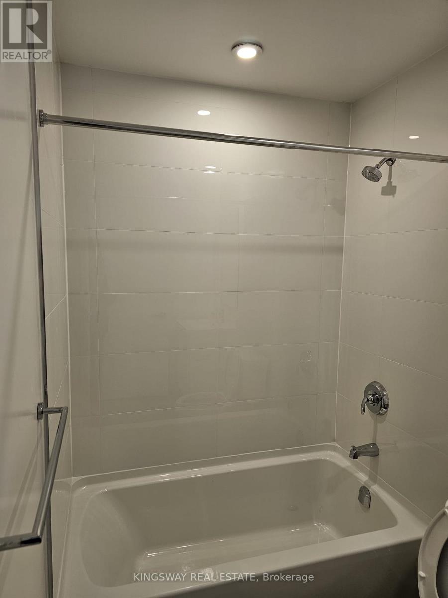 1507 - 50 O'neill Road, Toronto, Ontario  M3C 0R1 - Photo 18 - C13040258