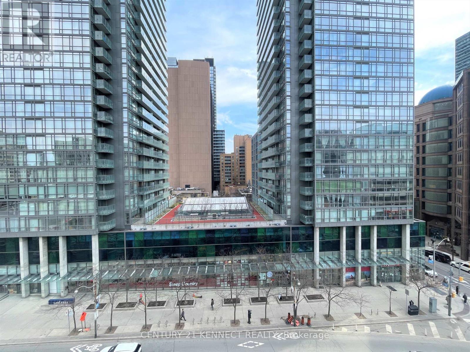 608 - 832 Bay Street, Toronto, Ontario  M5S 1Z6 - Photo 12 - C13040270