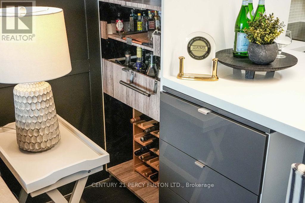 1201 - 725 King Street W, Toronto, Ontario  M5V 2W9 - Photo 12 - C13040382