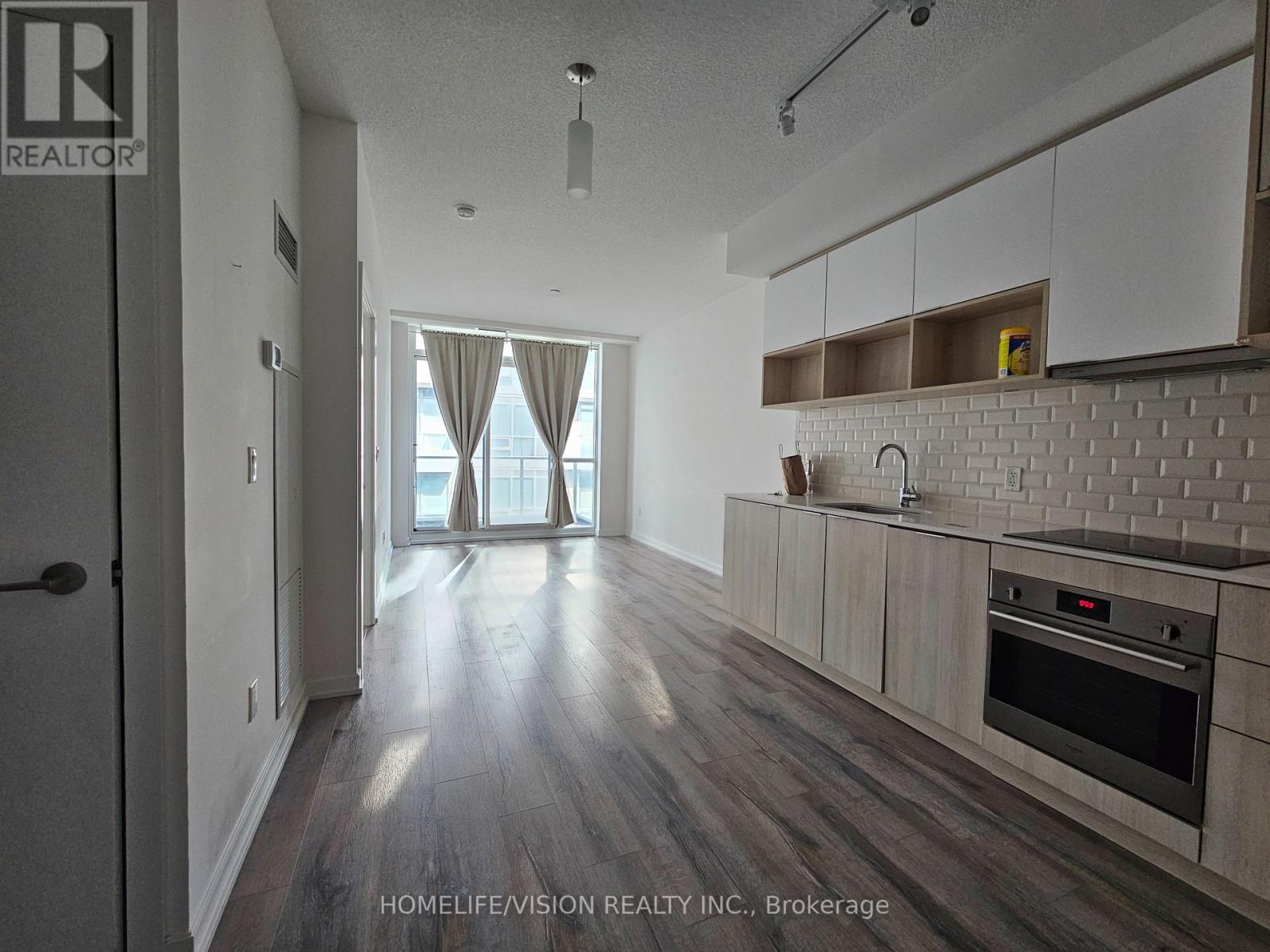 616 - 52 Forest Manor Road, Toronto, Ontario  M2J 1M6 - Photo 2 - C13040472
