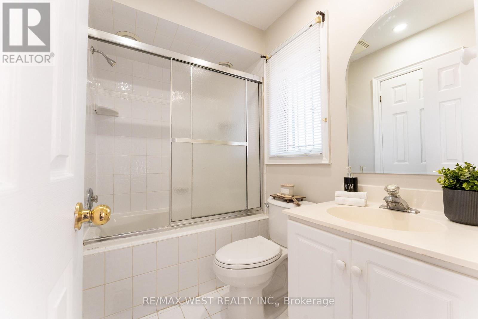 2 - 50 Markham Road, Toronto, Ontario  M1M 2Z4 - Photo 14 - E13040312