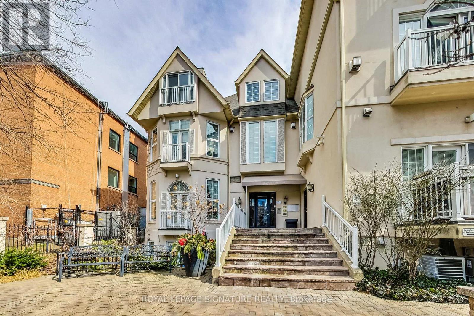 M11 - 539 JARVIS STREET, Toronto, Ontario