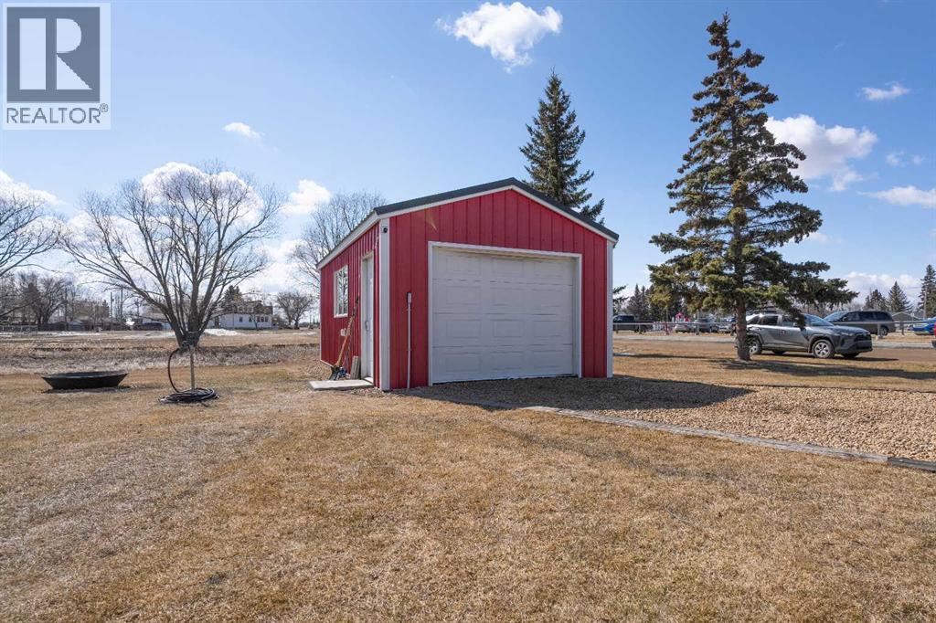 216 King Street, Bawlf, Alberta  T0B 0J0 - Photo 24 - A2303054