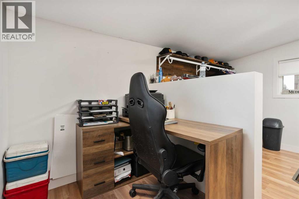 216 King Street, Bawlf, Alberta  T0B 0J0 - Photo 4 - A2303054