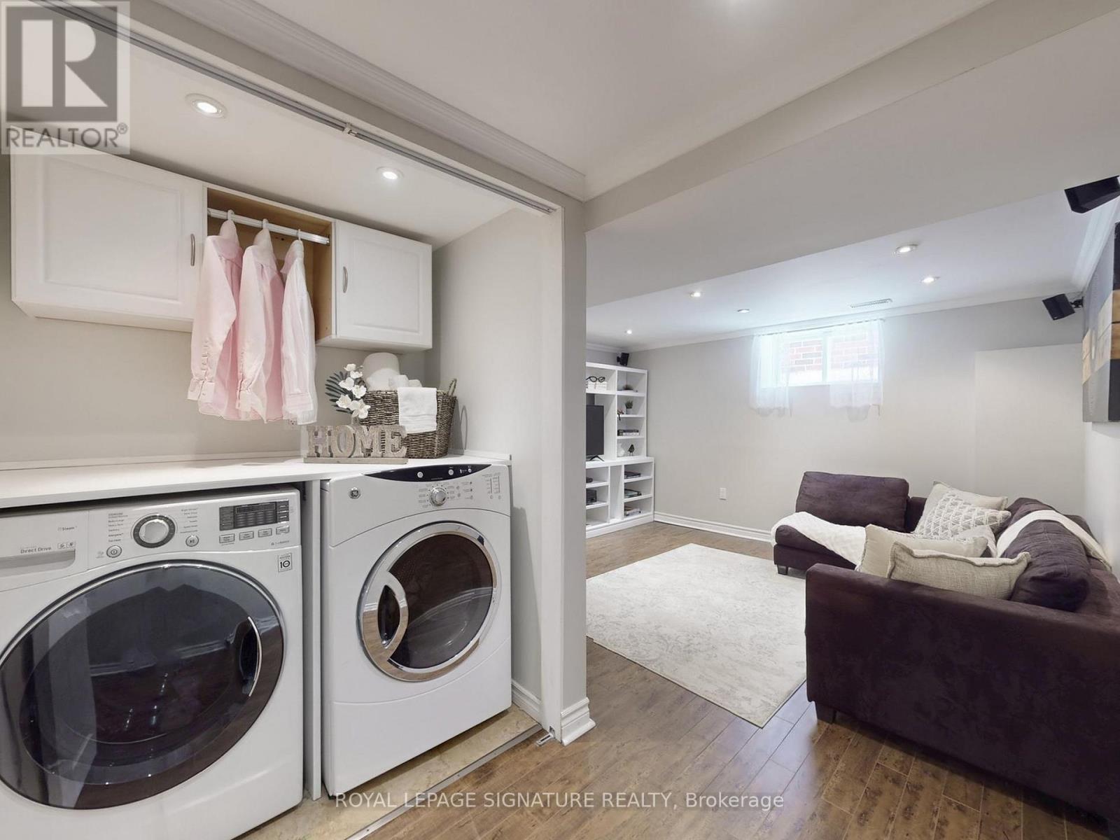 79 Meighen Avenue, Toronto, Ontario  M4B 2H4 - Photo 29 - E13039992