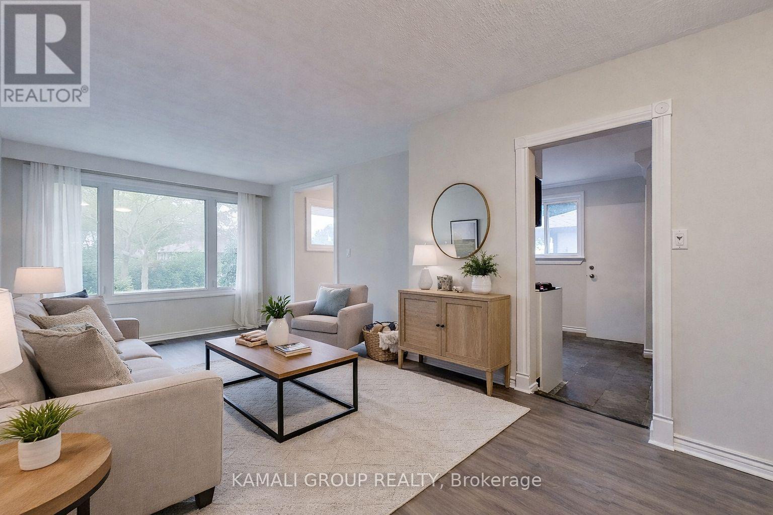 MAIN - 140 CHERRYWOOD DRIVE, Newmarket, Ontario