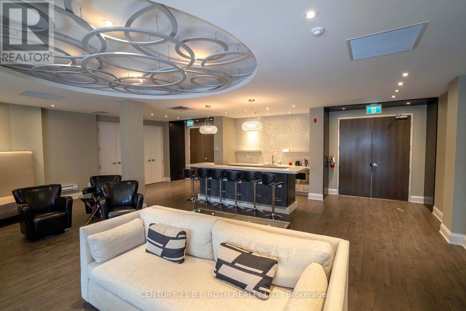 313 - 15277 Yonge Street S, Aurora, Ontario  L4G 1Y3 - Photo 33 - N13040330