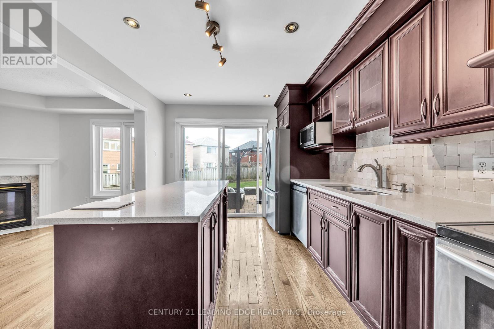 19 Connery Crescent, Markham, Ontario  L3S 4E5 - Photo 12 - N13040344