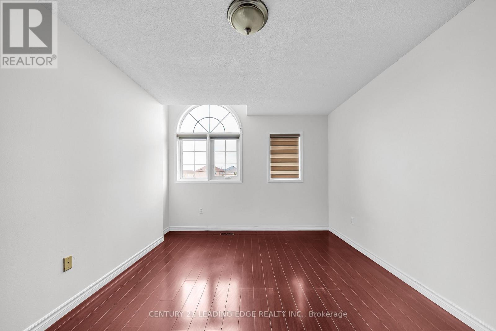 19 Connery Crescent, Markham, Ontario  L3S 4E5 - Photo 29 - N13040344