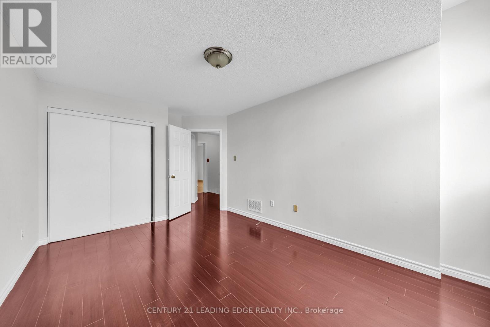 19 Connery Crescent, Markham, Ontario  L3S 4E5 - Photo 30 - N13040344