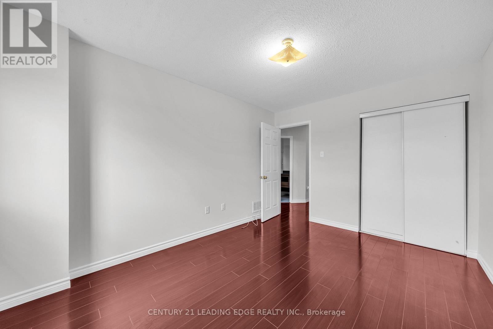 19 Connery Crescent, Markham, Ontario  L3S 4E5 - Photo 32 - N13040344