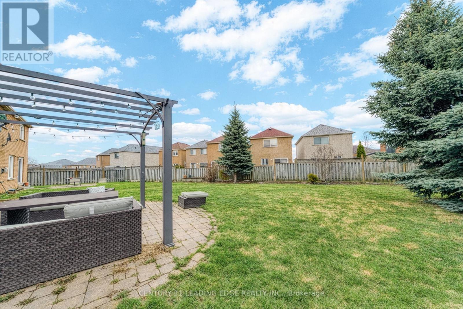 19 Connery Crescent, Markham, Ontario  L3S 4E5 - Photo 40 - N13040344