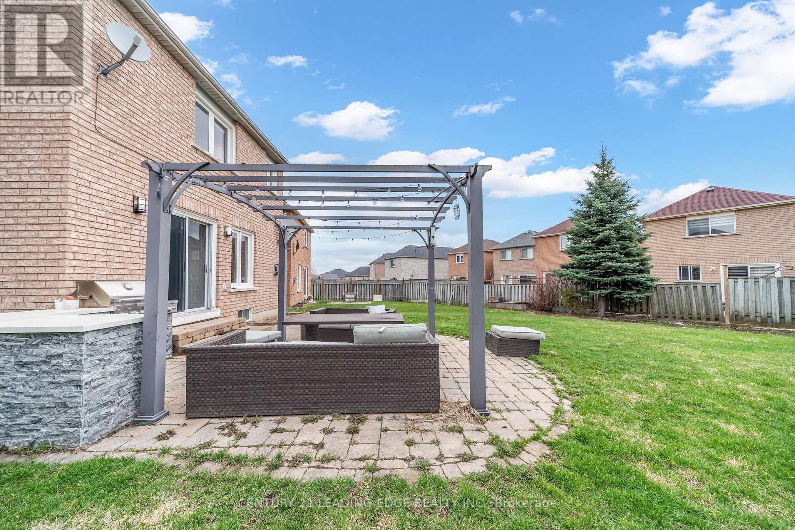 19 Connery Crescent, Markham, Ontario  L3S 4E5 - Photo 41 - N13040344