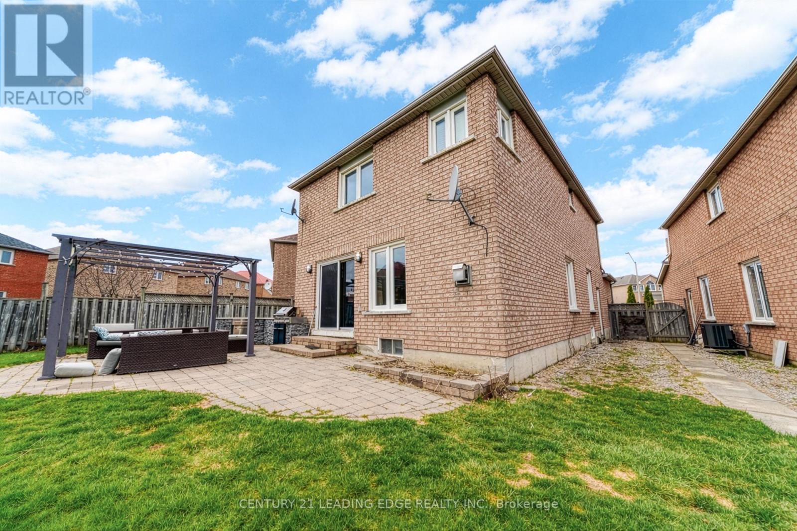 19 Connery Crescent, Markham, Ontario  L3S 4E5 - Photo 42 - N13040344