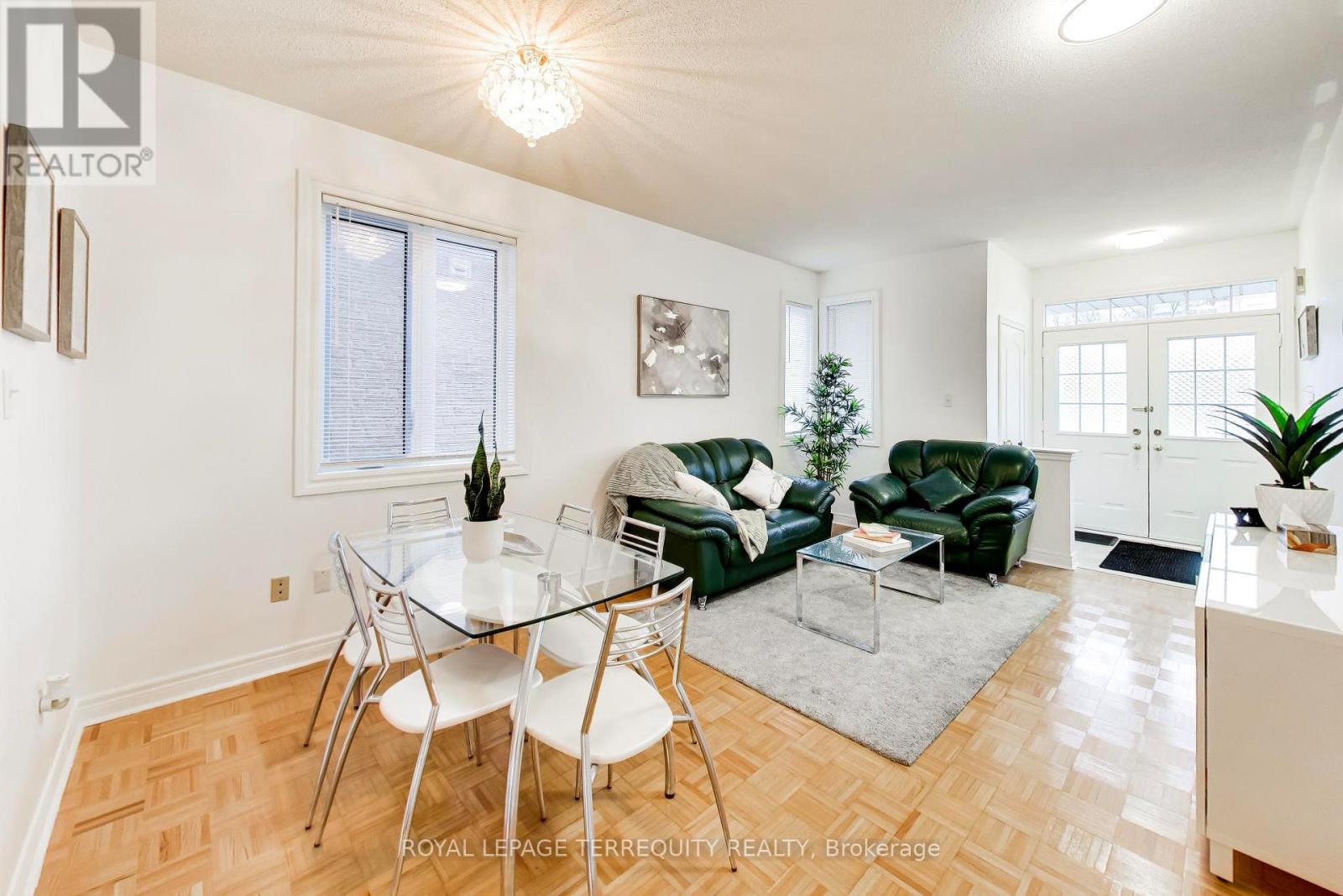 40 Teal Crescent, Vaughan, Ontario  L4H 2V5 - Photo 8 - N13040418