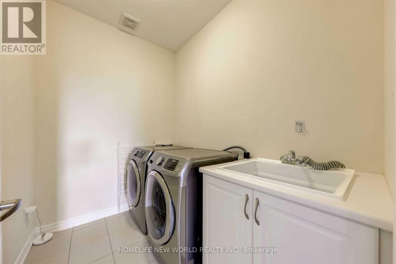 48 Roy Harper Avenue, Aurora, Ontario  L4G 0V4 - Photo 28 - N13040446