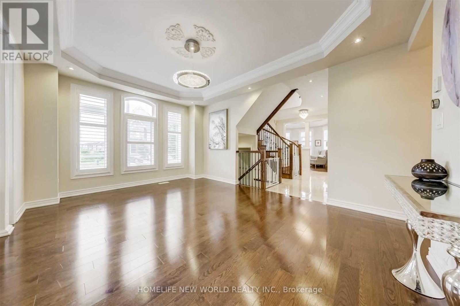 48 Roy Harper Avenue, Aurora, Ontario  L4G 0V4 - Photo 6 - N13040446