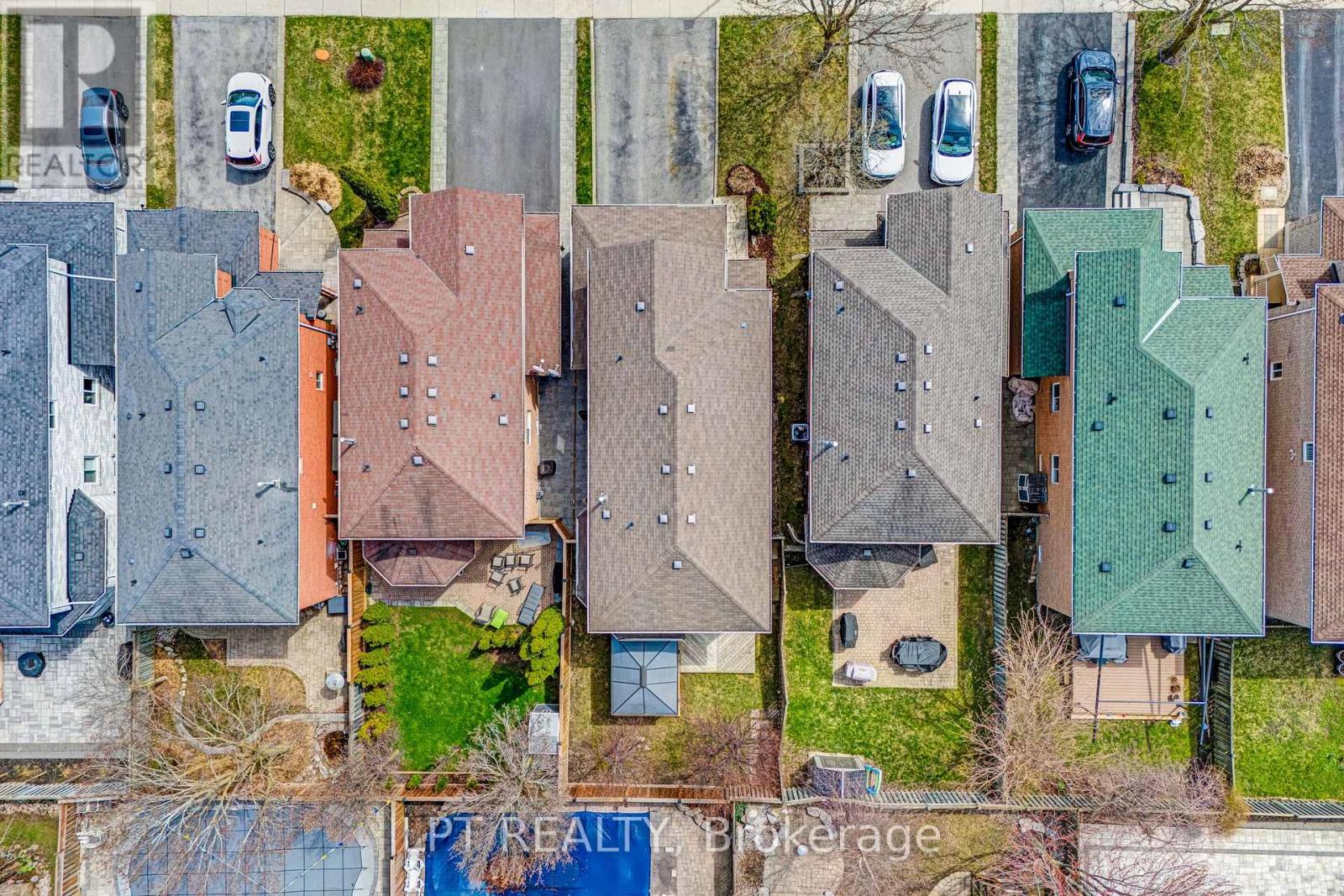 249 Rushbrook Drive, Newmarket, Ontario  L3X 2E3 - Photo 33 - N13035488