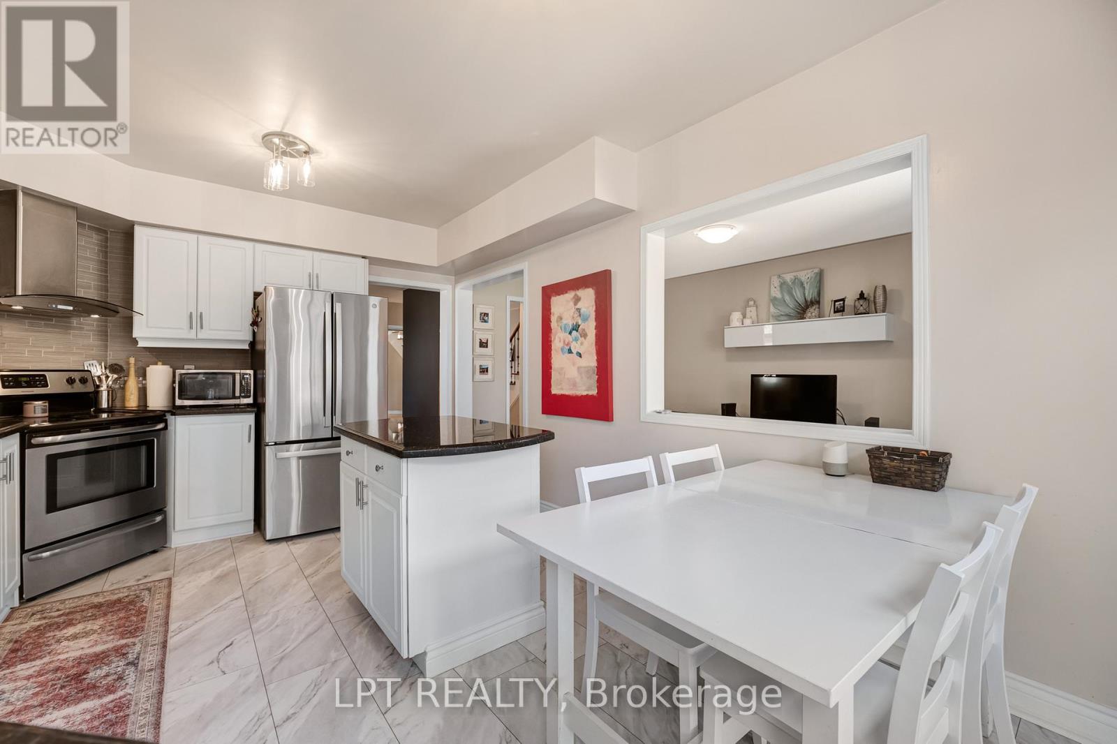 249 Rushbrook Drive, Newmarket, Ontario  L3X 2E3 - Photo 13 - N13035488