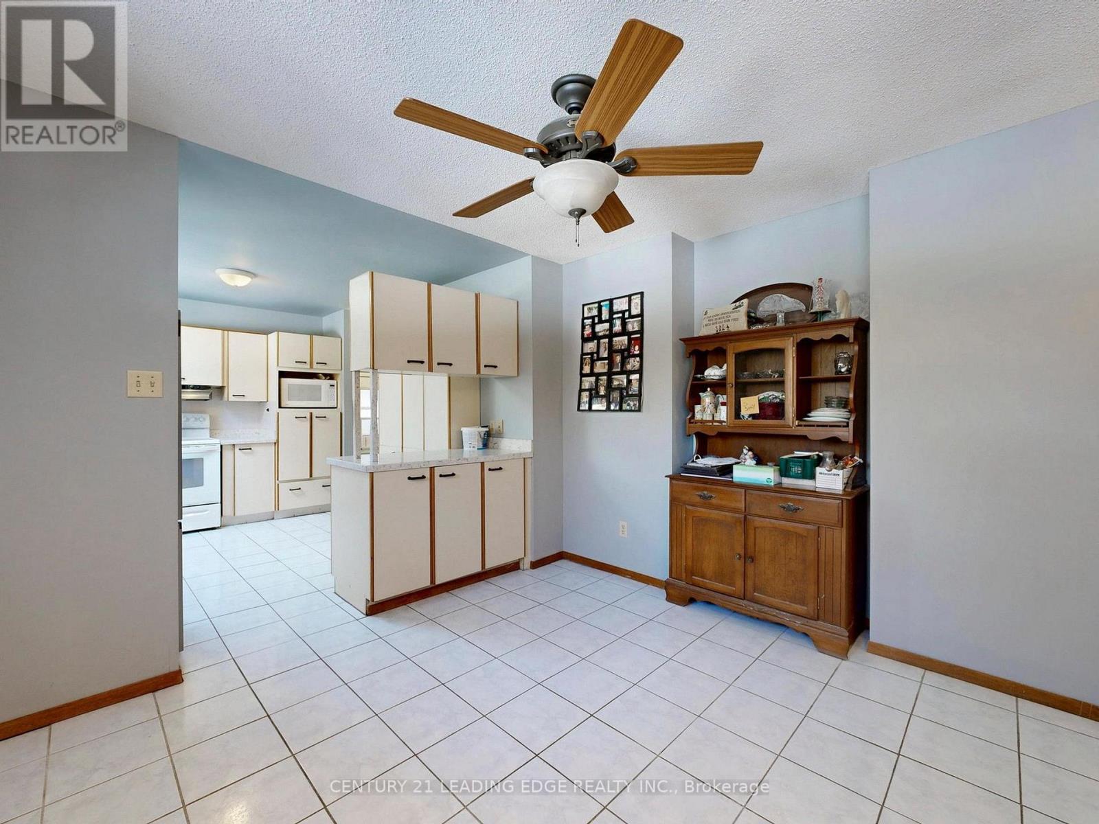 3525 Pollock Road E, Georgina, Ontario  L4P 0P6 - Photo 13 - N12849832