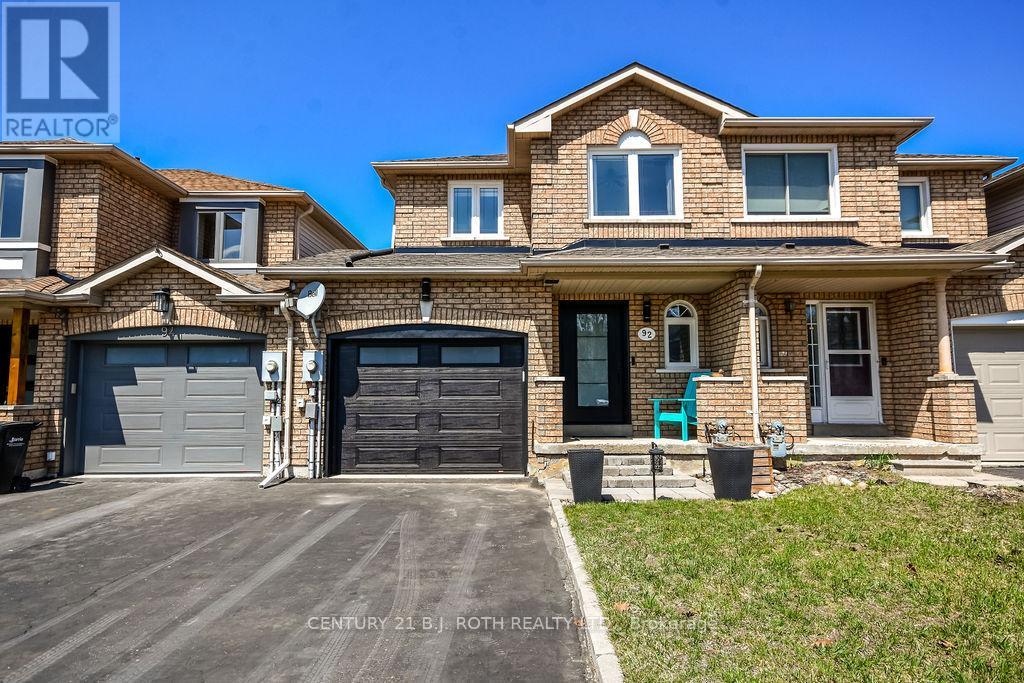 92 CUNNINGHAM DRIVE, Barrie, Ontario