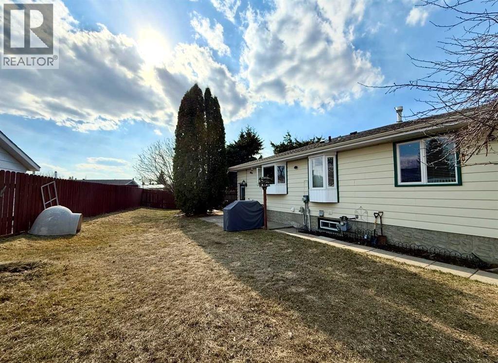 1621 4 Avenue, Wainwright, Alberta  T9W 1J3 - Photo 48 - A2291485