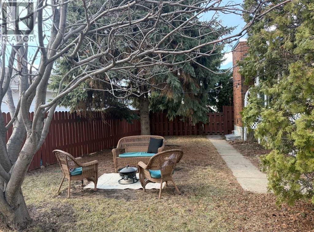 1621 4 Avenue, Wainwright, Alberta  T9W 1J3 - Photo 46 - A2291485