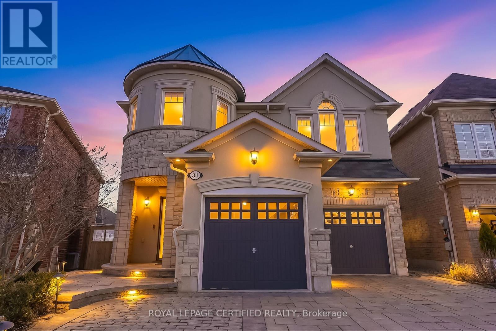 31 PEER COURT, Hamilton, Ontario