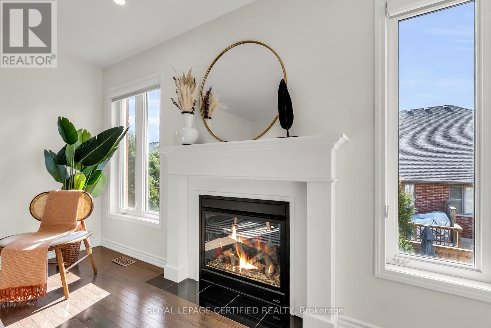 31 Peer Court, Hamilton, Ontario  L9K 0C5 - Photo 10 - X13035064