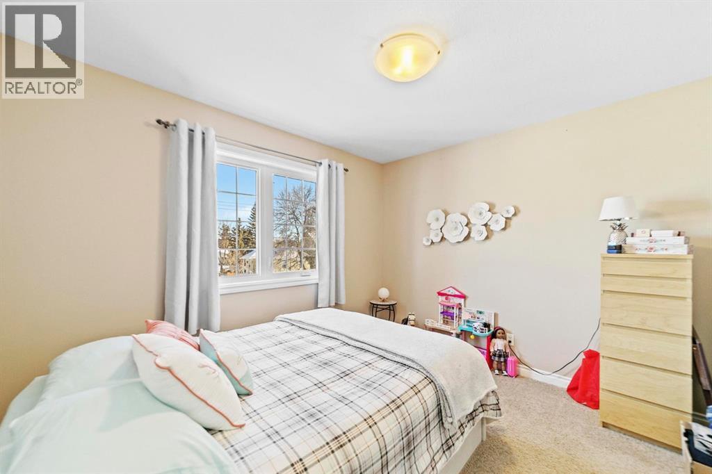 105, 5015 56 Street, Camrose, Alberta  T4V 2C8 - Photo 18 - A2293767