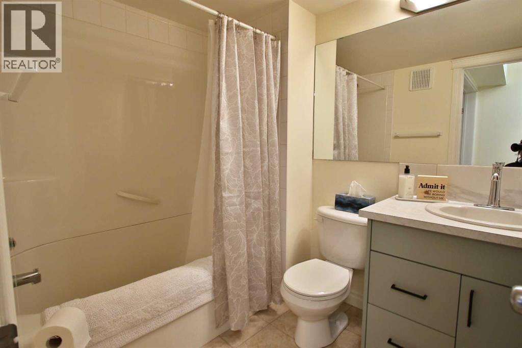 105, 5144 45 Avenue, Red Deer, Alberta  T4N 3L3 - Photo 17 - A2295386