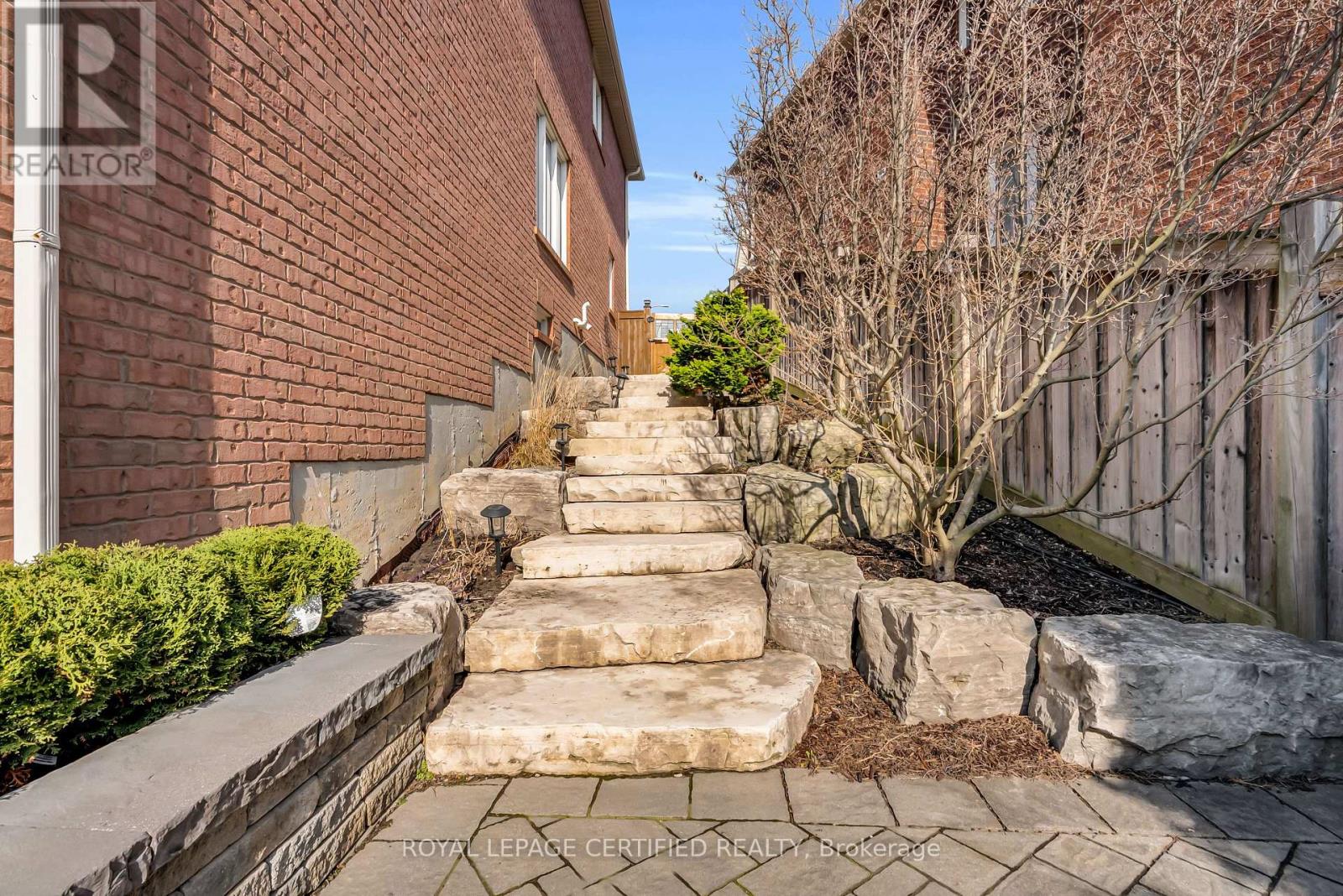 31 Peer Court, Hamilton, Ontario  L9K 0C5 - Photo 41 - X13035064